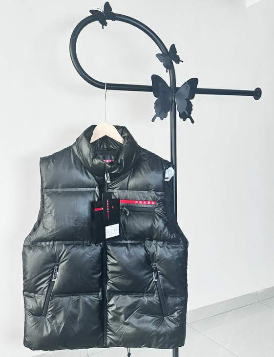 Picture of Prada Down Jackets _SKUPradaS-2XL26yr7636578